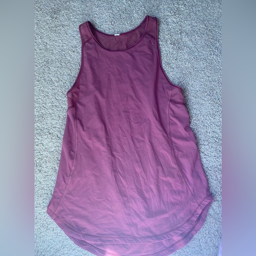 mauve lululemon tank top